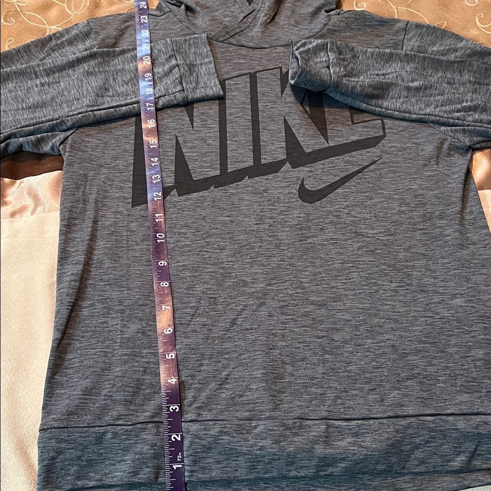 Nike Logo Dri-Fit Boys Hoodie (Size: L Boys) - Picture 7 of 10